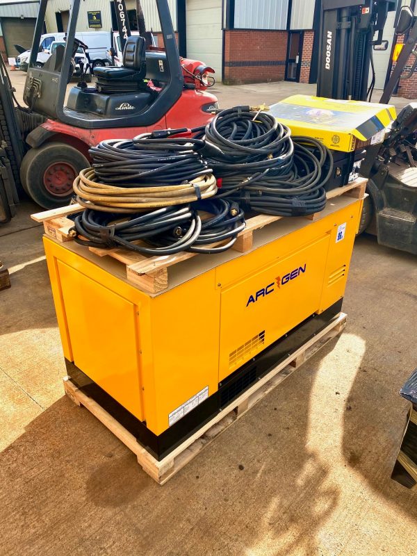 Arc Gen 500 CCCV diesel welder generator MIG - Air Arc - MMA - 95mm2 cable package complete-3