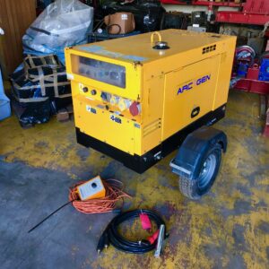 Hire Plant Arc Gen Weldmaker 330 CC CV Diesel Welder Generator-1